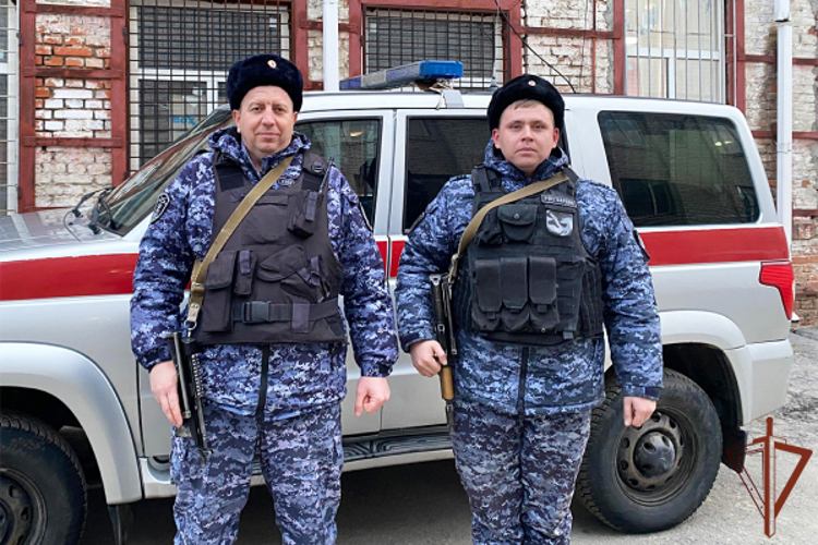 Росгвардейцы разыскали пропавшего пенсионера в Ростовской области