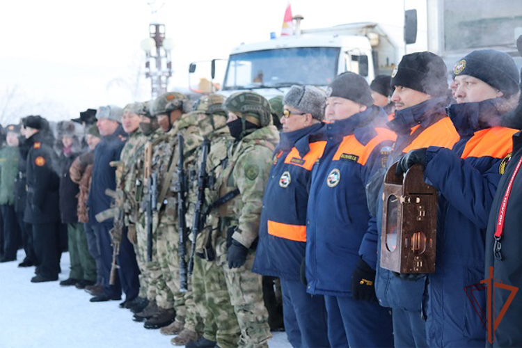 Росгвардейцы из Якутии присоединились к Арктической экспедиции МЧС России