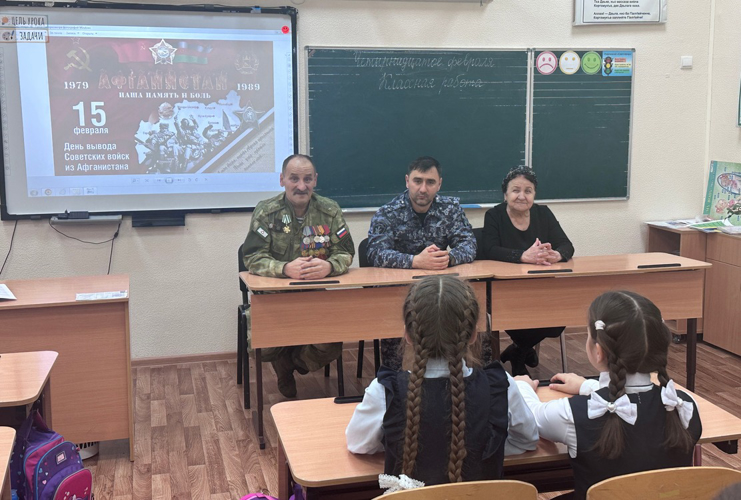 В Северо-Кавказском округе Росгвардии прошли мероприятия ко Дню памяти о россиянах, исполнявших служебный долг за пределами Отечества