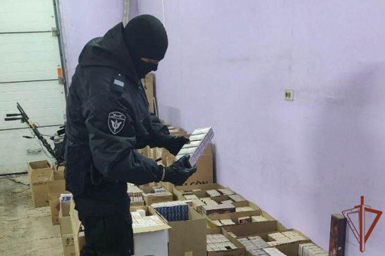 Немаркированная продукция изъята в Челябинской области при силовой поддержке ОМОН Росгвардии