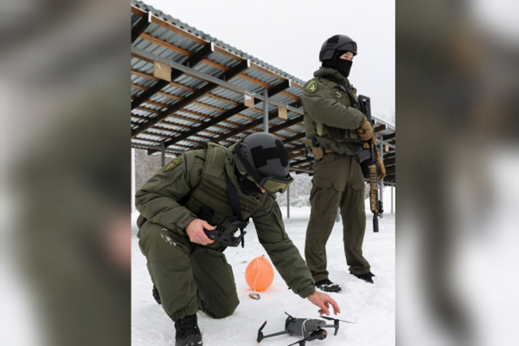 Тактика с «рубиновым» оттенком. Фотоальбом