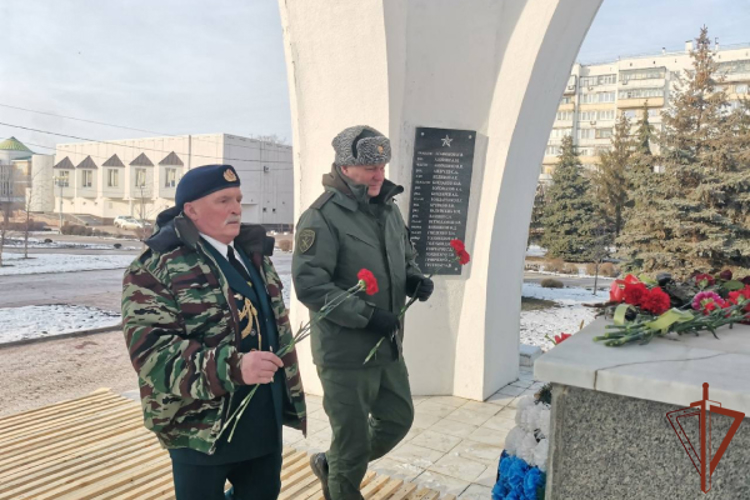 В Центральной России проходят мероприятия ко Дню памяти россиян, исполнявших служебный долг за пределами Отечества