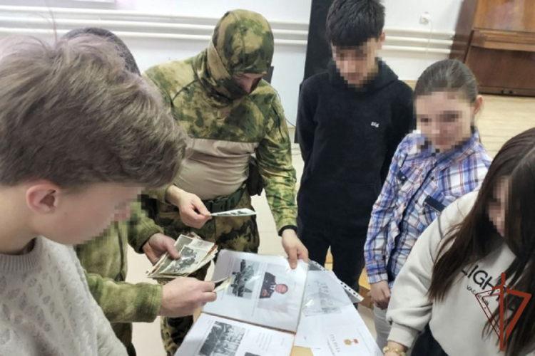 Росгвардия провела патриотические мероприятия ко Дню памяти воинов-интернационалистов в новых субъектах