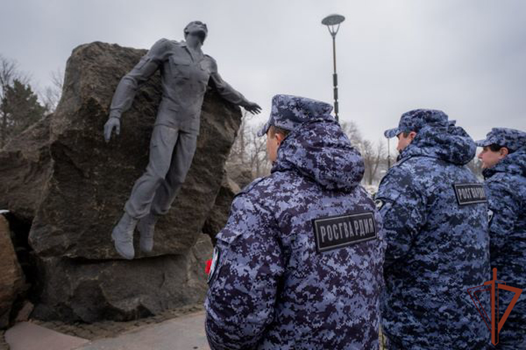 Память воинов-интернационалистов почтили в Южном округе Росгвардии