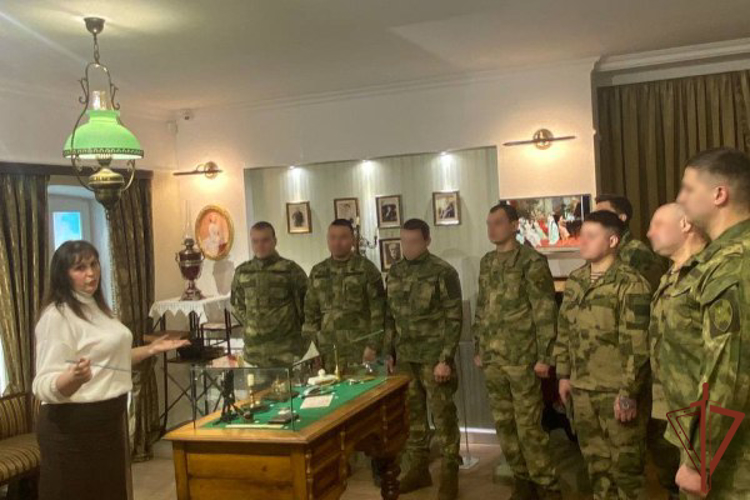 Выполняющие боевые задачи в Белгородской области росгвардейцы приобщились к культуре приграничного региона