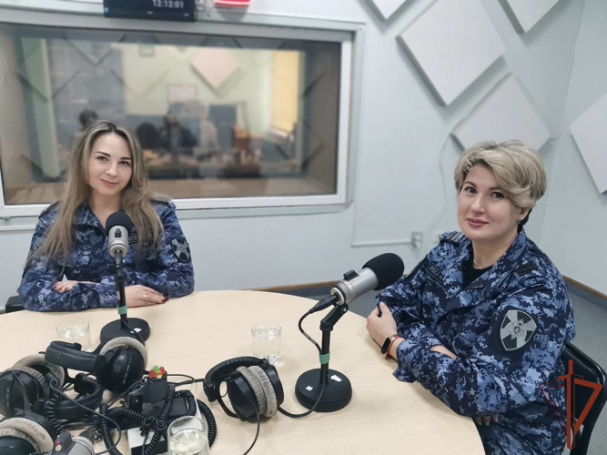 В Центральном округе Росгвардии поздравили женщин с праздником