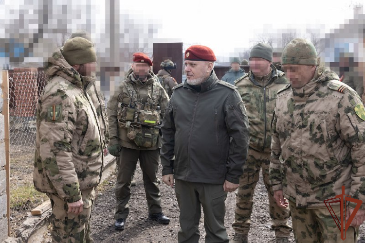 Заместитель директора Росгвардии генерал-полковник Алексей Воробьев проверил организацию служебно-боевой деятельности подразделений ведомства в ДНР (видео)