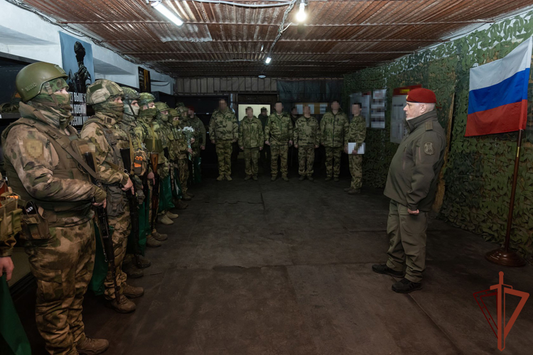 Заместитель директора Росгвардии генерал-полковник Алексей Воробьев проверил организацию служебно-боевой деятельности подразделений ведомства в ДНР (видео)