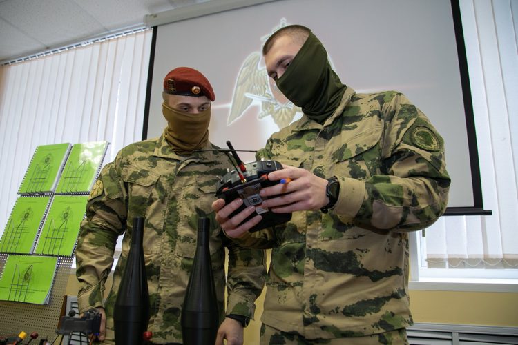 Повелители дронов. Фотоальбом