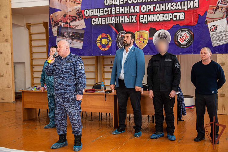 В рамках патриотической акции «Дни Росгвардии» состоялись встречи с уральской молодежью