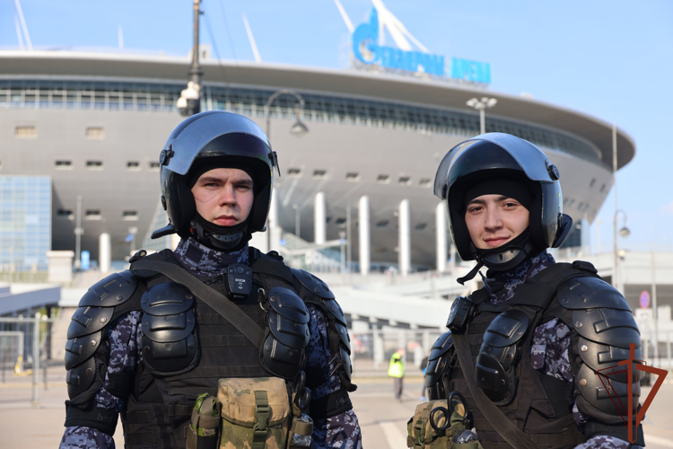 В Санкт-Петербурге Росгвардия обеспечила правопорядок во время футбольного матча Кубка России