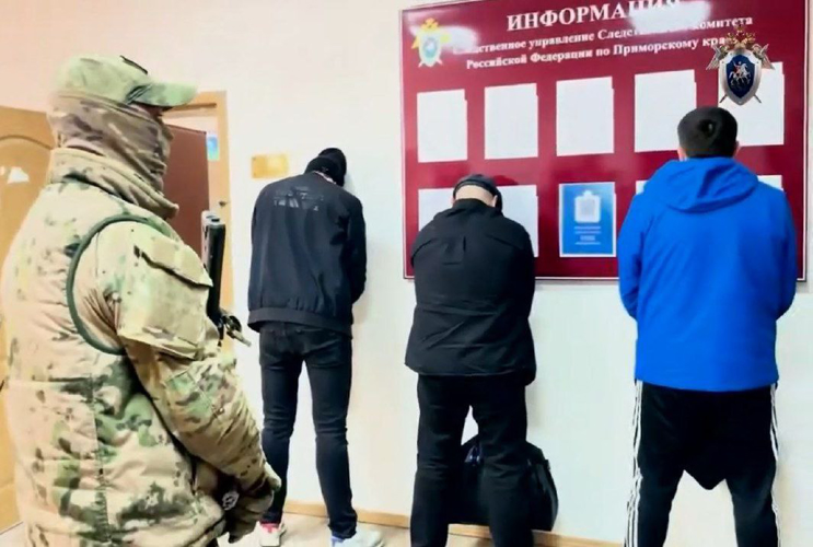 При силовой поддержке спецназа Росгвардии в Приморье задержаны участники организованной преступной группы (видео)