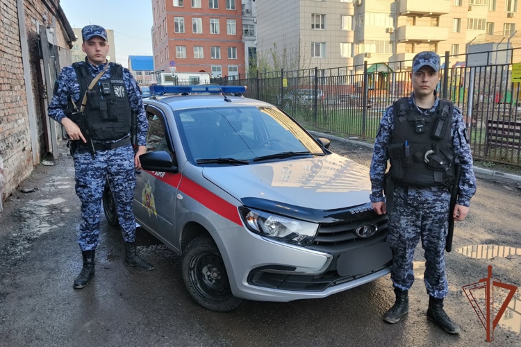 Подозреваемого в убийстве задержали сотрудники вневедомственной охраны Росгвардии в Новосибирске