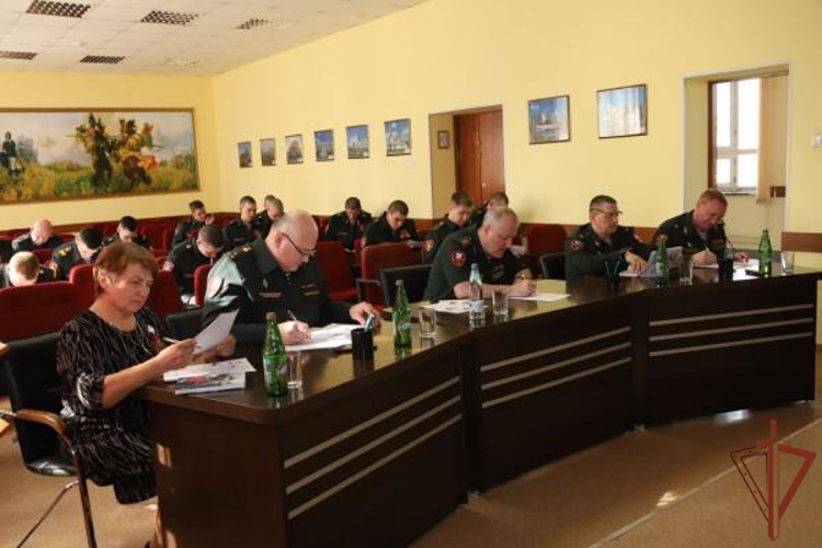 В Сибири росгвардейцы написали «Диктант Победы»