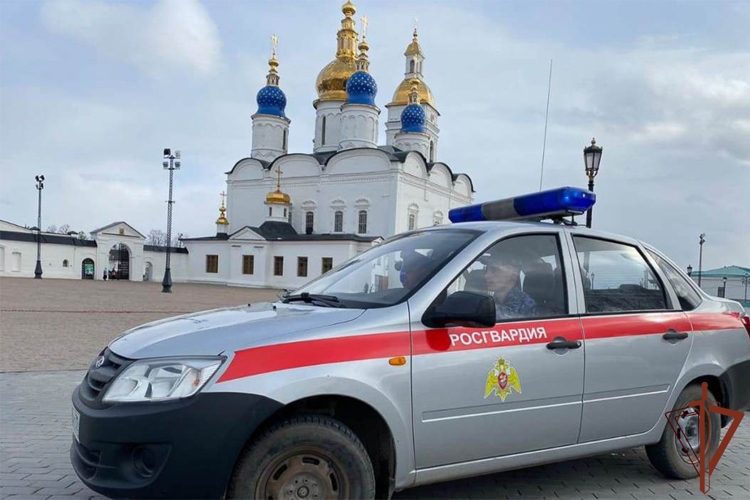 Росгвардия обеспечила безопасность пасхальных богослужений на Урале