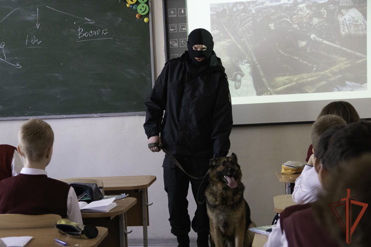 В рамках Года защитника Отечества в Уральском округе Росгвардии состоялись патриотические мероприятия 