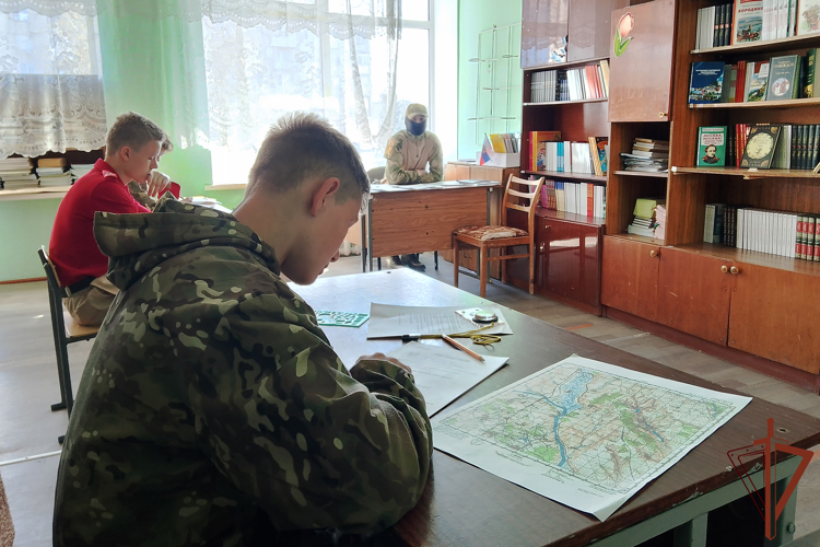 В ЛНР росгвардейцы приняли участие в организации и проведении «Зарницы 2.0» (видео)