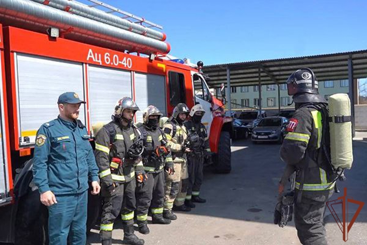  Противопожарную тренировку провели в Грозном Росгвардия и МЧС 