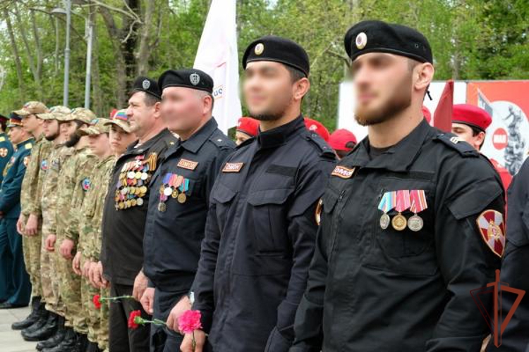 В Дагестане росгвардейцы приняли участие в акции «Вахта памяти»