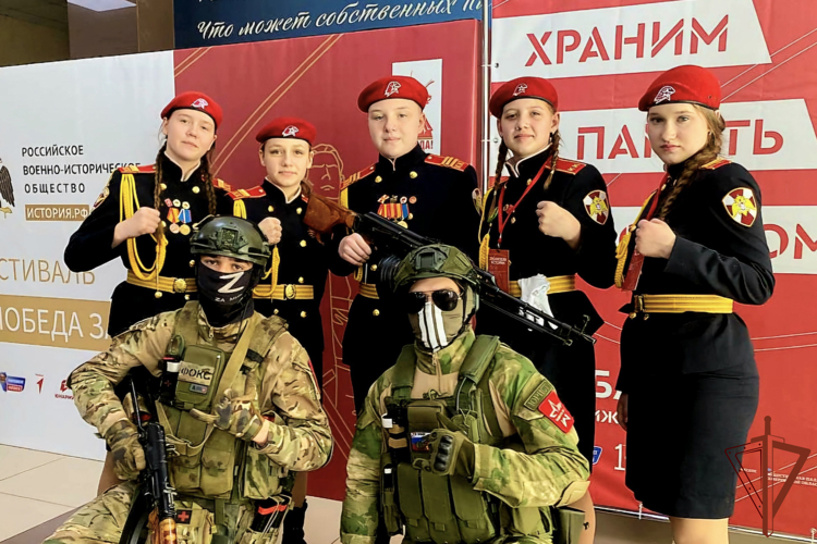 Росгвардейцы Сибири и воспитанники профильных классов участвуют в акциях, посвященных 80-летию Великой Победы