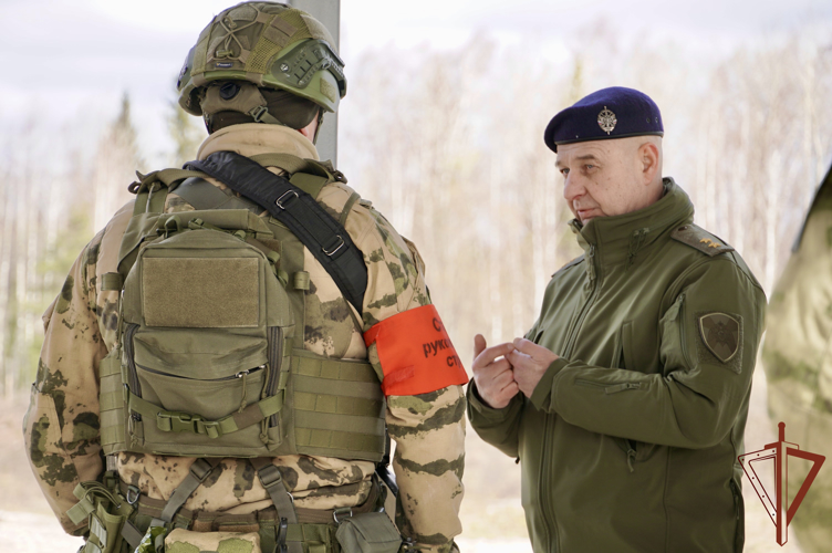 Тактико-специальное учение подразделений Росгвардии состоялось в Новгородской области (видео)
