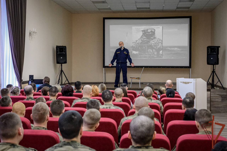 Северо-Западный округ Росгвардии посетил «Ветеранский десант»  