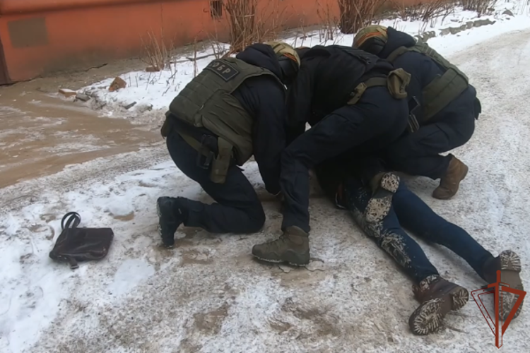 При силовой поддержке СОБР Росгвардии в Иванове задержан подозреваемый в публичной пропаганде терроризма