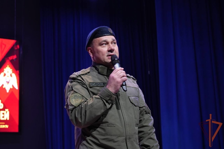 В рамках проекта «Один день с Росгвардией»  школьники из Подмосковья узнали о задачах ведомства