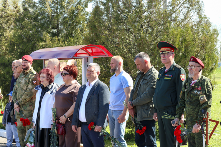 Подвигу бойцов отряда Росгвардии «Росич» на Лысой горе исполнилось 30 лет