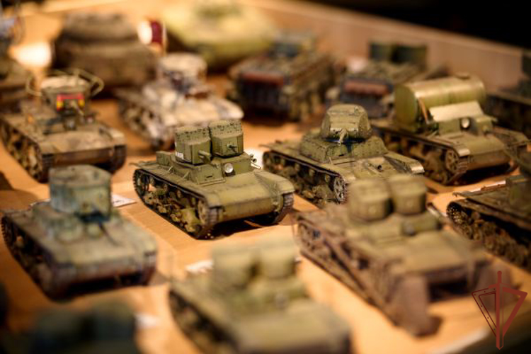 Выставка снаряжения бойцов спецназа Росгвардии прошла в ДНР