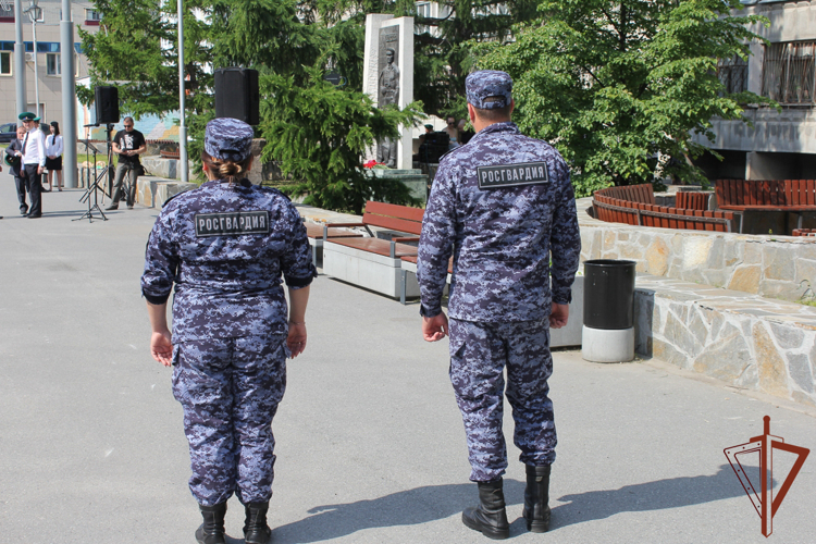 Росгвардия на Урале обеспечила безопасность мероприятий, посвящённых Дню пограничника