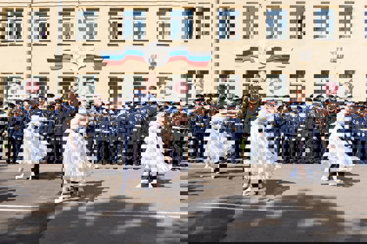 Прощание со Знаменем. Фотоальбом