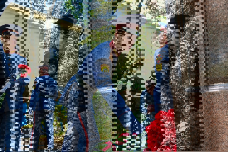 Прощание со Знаменем. Фотоальбом