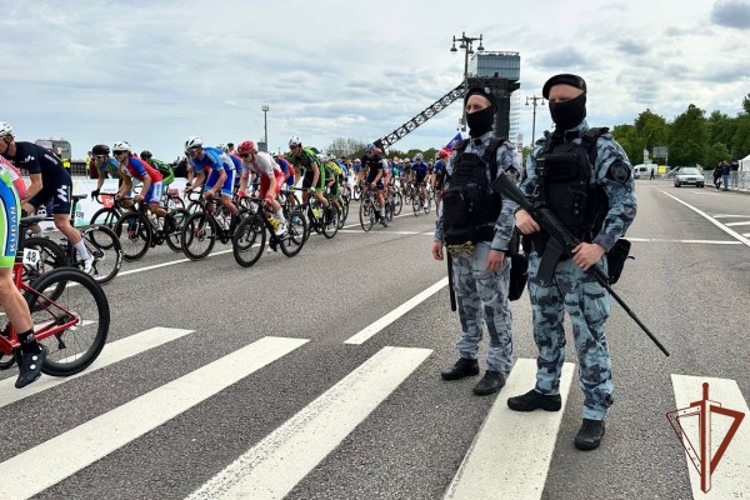 Военнослужащие и сотрудники Росгвардии обеспечили безопасность крупных спортивных мероприятий в Москве