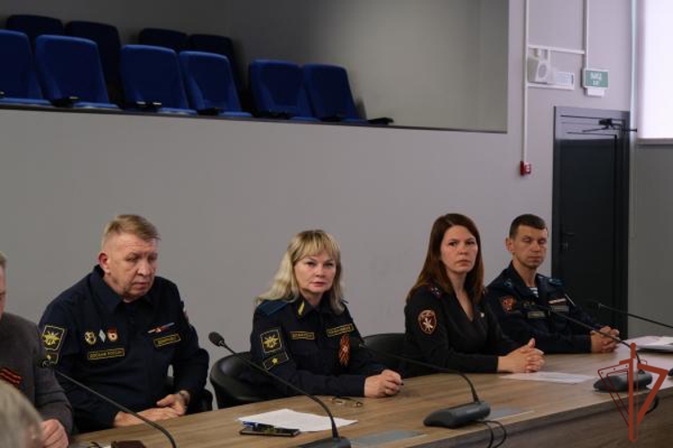 Офицер Росгвардии приняла участие в международном телемосте в Тамбове