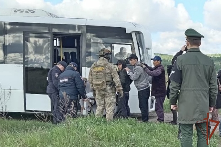 Спецназ Росгвардии в Красноярском крае принял участие в миграционном рейде
