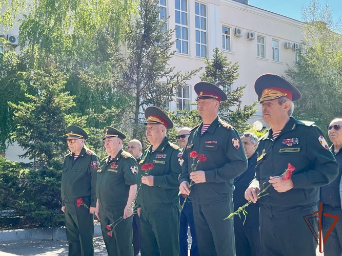 Автопробег к 80-летию Победы провели ветераны Южного округа Росгвардии