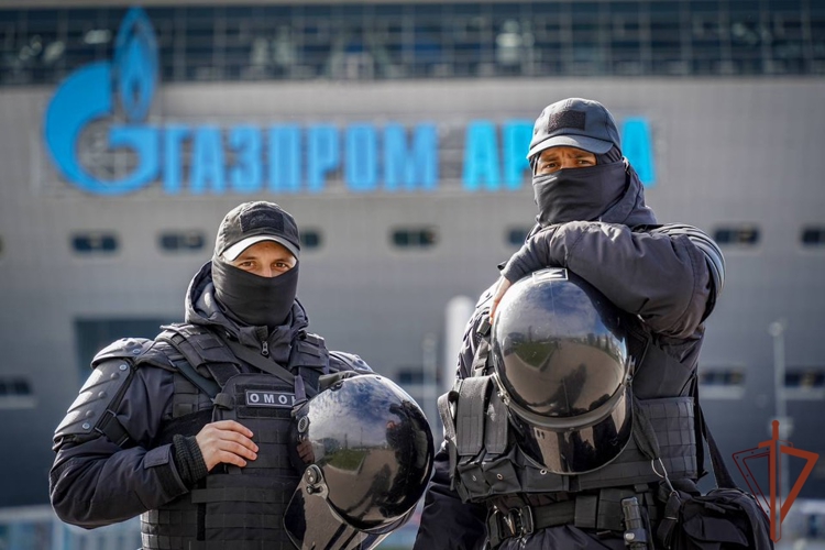 Безопасность матча РПЛ в Санкт-Петербурге обеспечили росгвардейцы