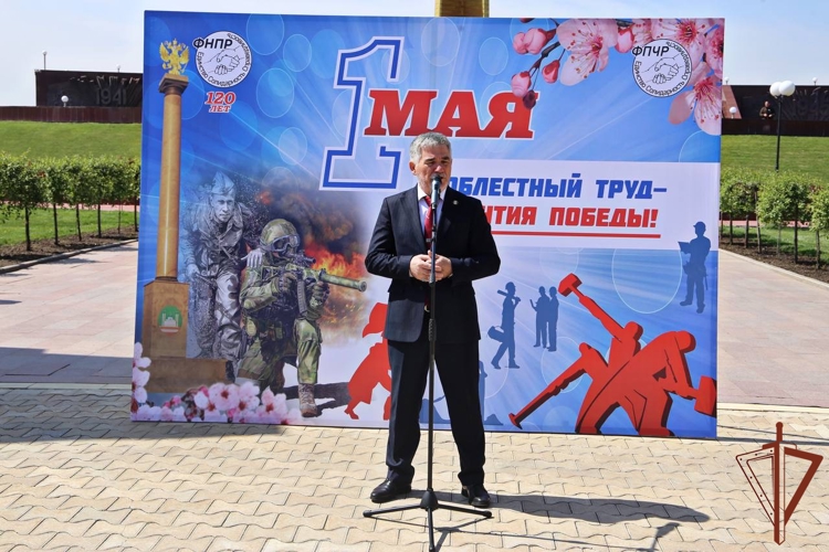 Росгвардия обеспечила безопасность и правопорядок на первомайском митинге в Грозном