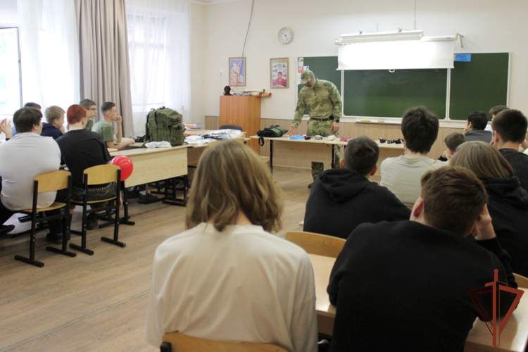 Праздничные мероприятия для детей и подростков организовала Росгвардия на Урале