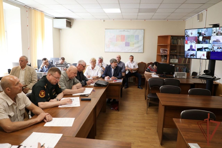 Ветераны Росгвардии обсудили вопросы подготовки ко Дню России