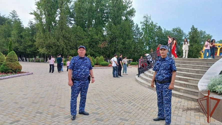 На Северном Кавказе Росгвардия обеспечила правопорядок во время празднования Дня России