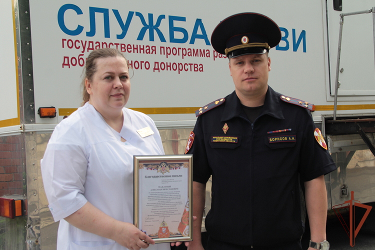 В Тюмени росгвардейцы пополнили банк донорской крови (видео)