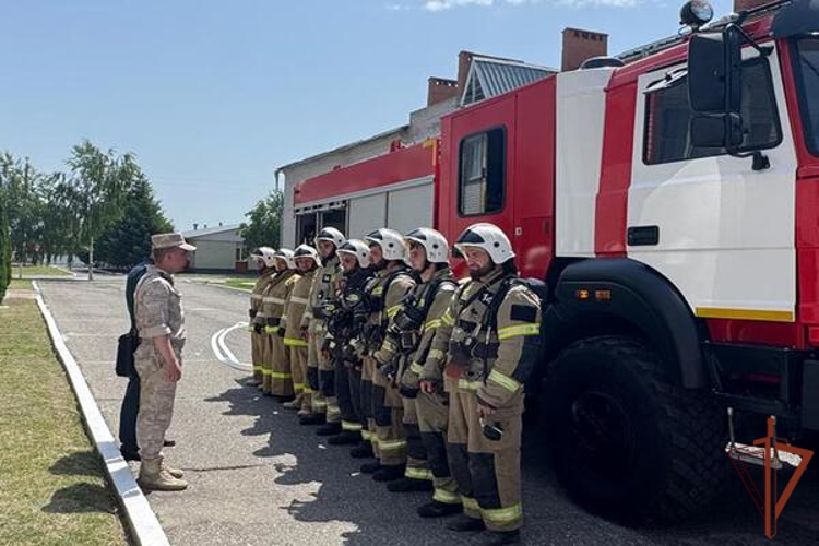 Пожарно-тактическое занятие прошло в артиллерийском полку Северо-Кавказского округа Росгвардии 