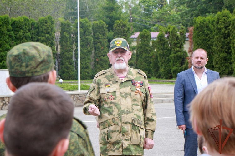 Росгвардия на Северном Кавказе провела мероприятия к Международному  дню защиты детей