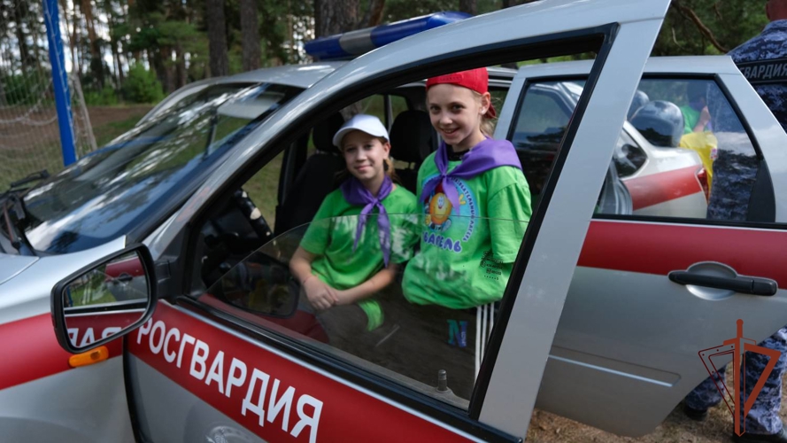 Ведомственная акция «Каникулы с Росгвардией» продолжается в регионах Центральной России