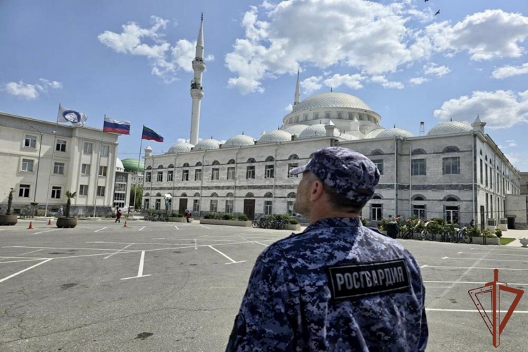 На Северном Кавказе росгвардейцы обеспечили безопасность при проведении мусульманского праздника Курбан-Байрам 