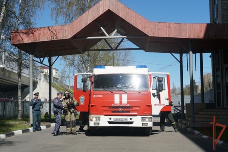 Совместное учение сотрудников Росгвардии и МЧС  состоялось в Карелии 