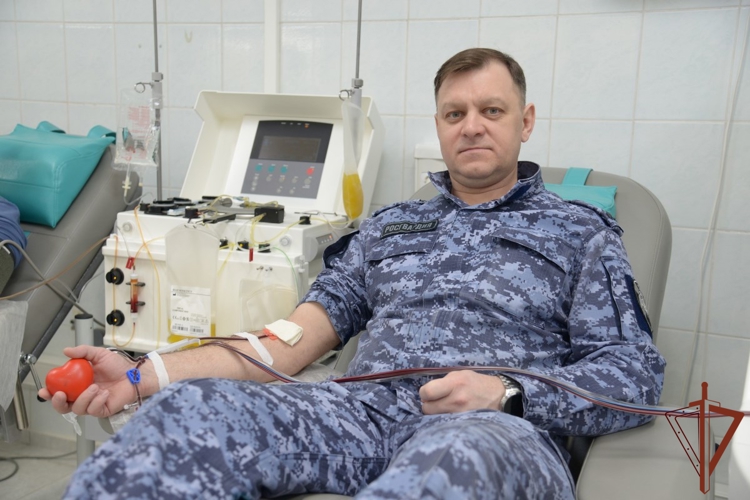Росгвардейцы Урала приняли участие во Всероссийской донорской акции «От сердца к сердцу»