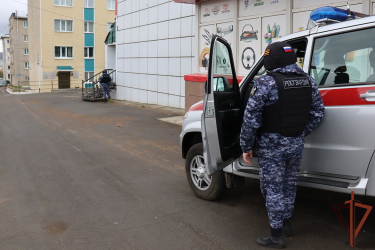 Росгвардия и МВД провели совместное учение на охраняемом объекте в Магадане  
